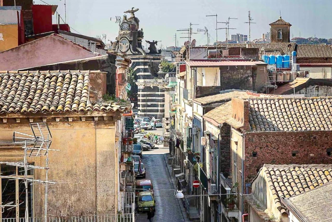 A Casa Dello Chef Apartment Catania Bagian luar foto